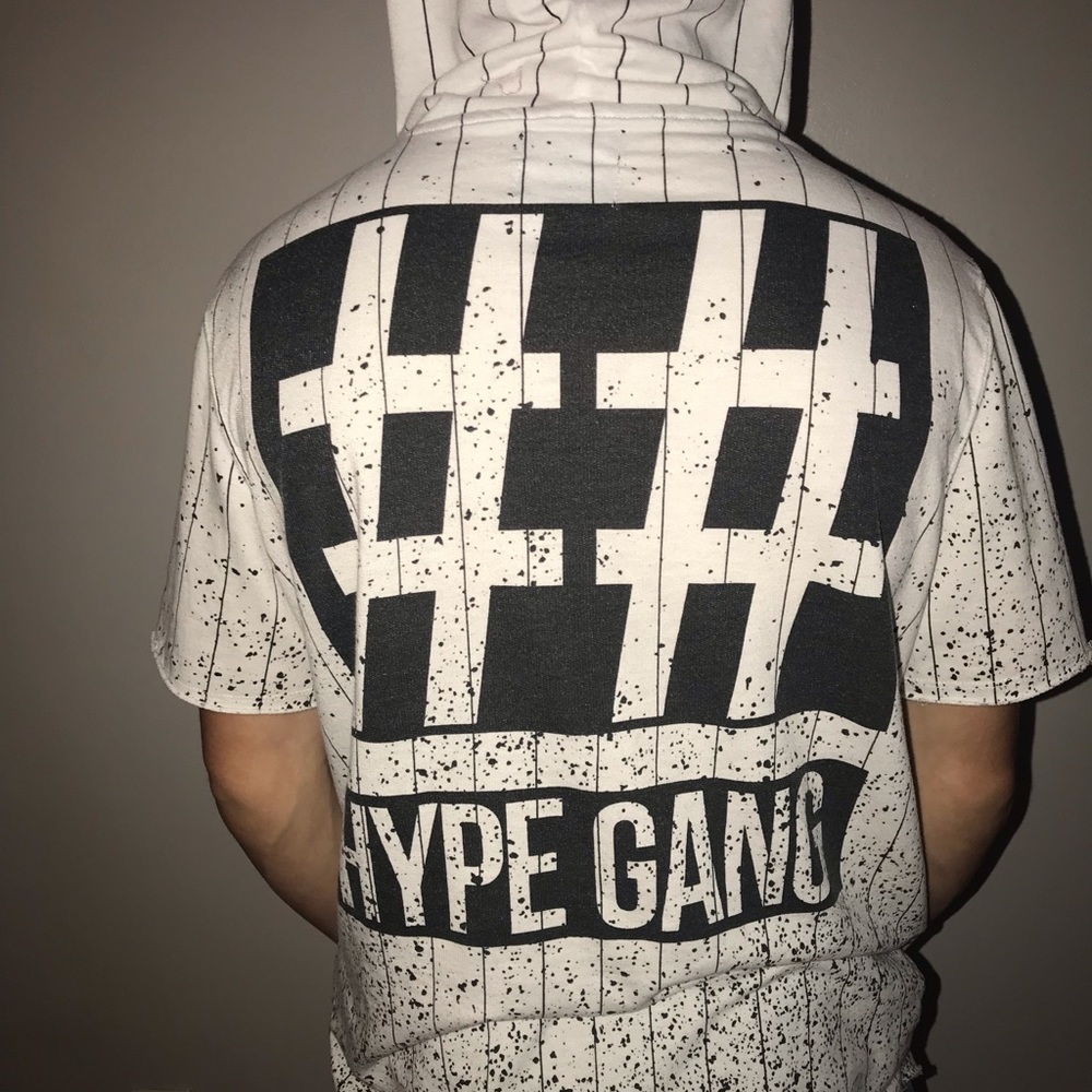 Carbon “Hype Gang Short Sleeve Hoodie”